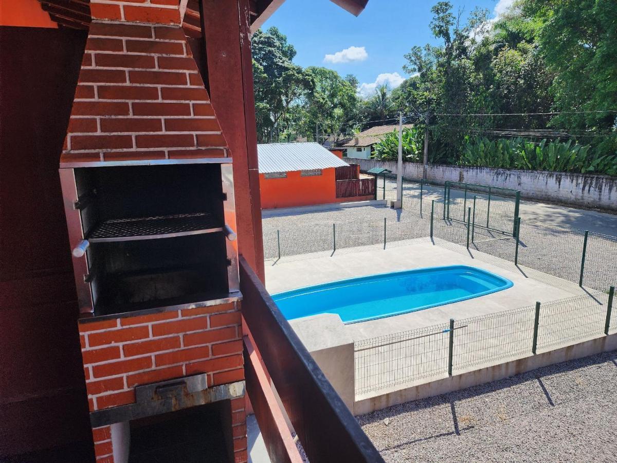 אובטובה 0001.05 - Maranduba - Apto - 2 Dormitorio - 8 Pessoas - 2 Quadras Do Mar - Piscina - Wi-Fi מראה חיצוני תמונה
