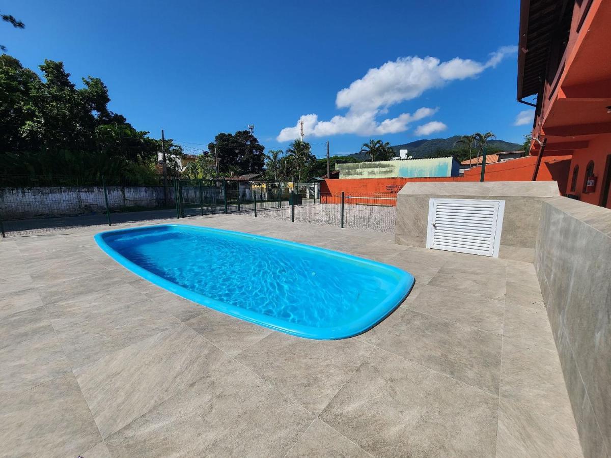 אובטובה 0001.05 - Maranduba - Apto - 2 Dormitorio - 8 Pessoas - 2 Quadras Do Mar - Piscina - Wi-Fi מראה חיצוני תמונה